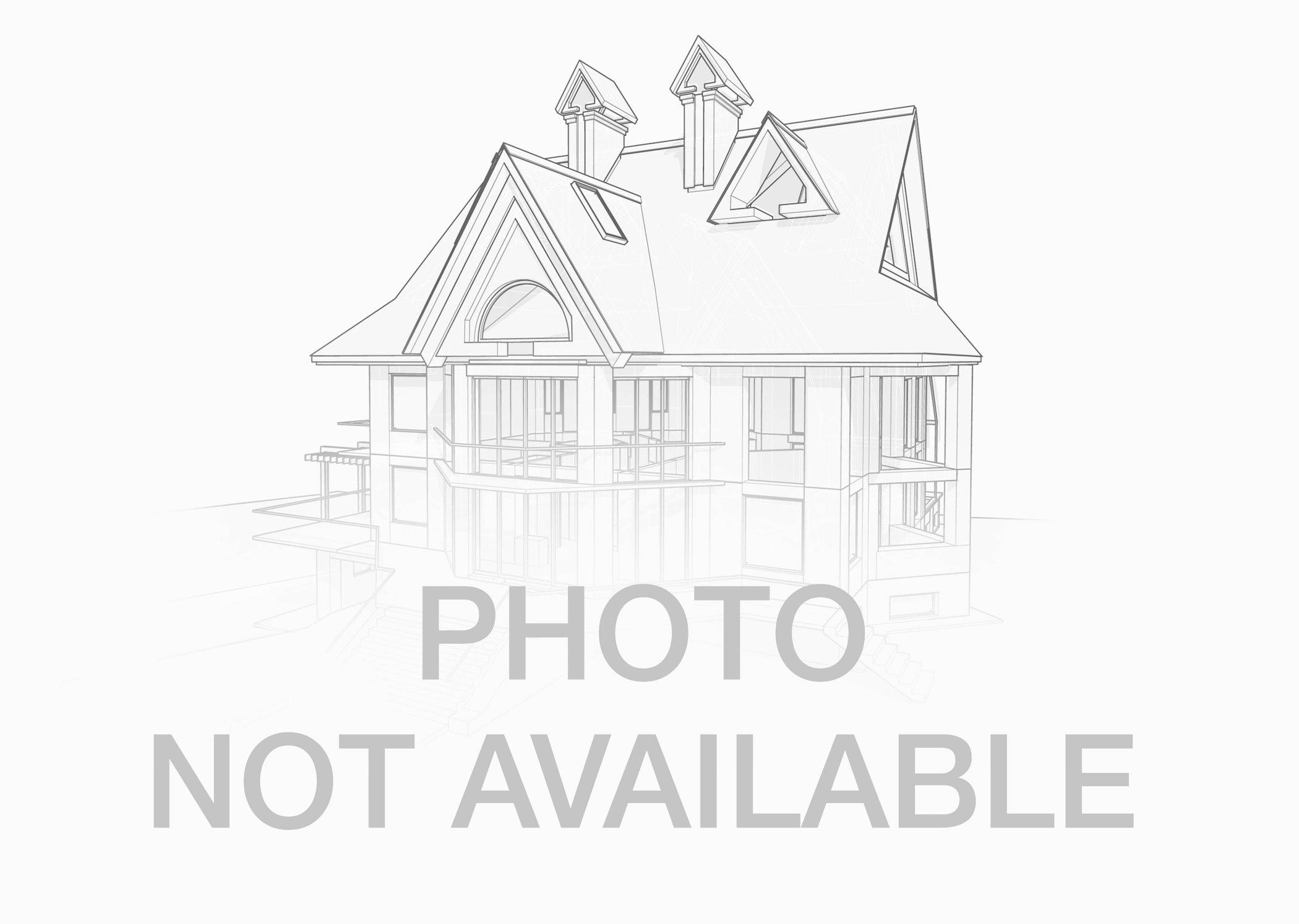 148 N AUSTIN Avenue 